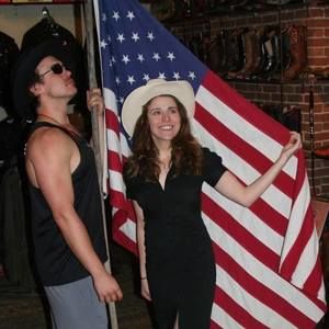 Meet your Posher, Emina